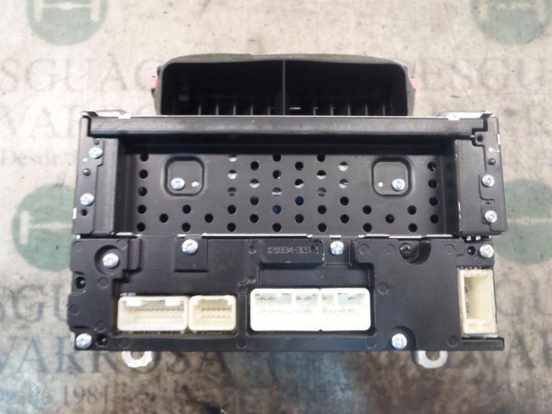 Recambio de sistema audio / radio cd para toyota yaris active referencia OEM IAM   