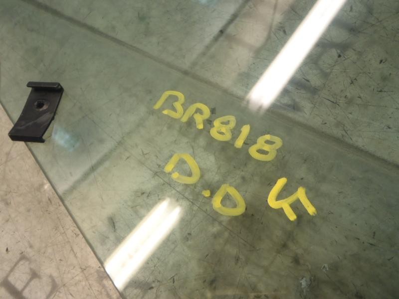 Recambio de cristal puerta delantero derecho para citroën c4 berlina lx referencia OEM IAM 9202E4  