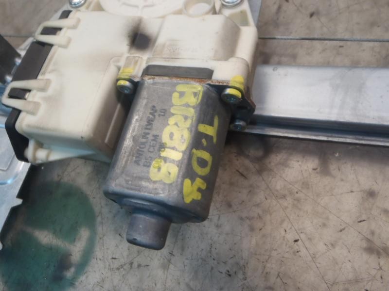 Recambio de elevalunas trasero derecho para citroën c4 berlina lx referencia OEM IAM 922489  