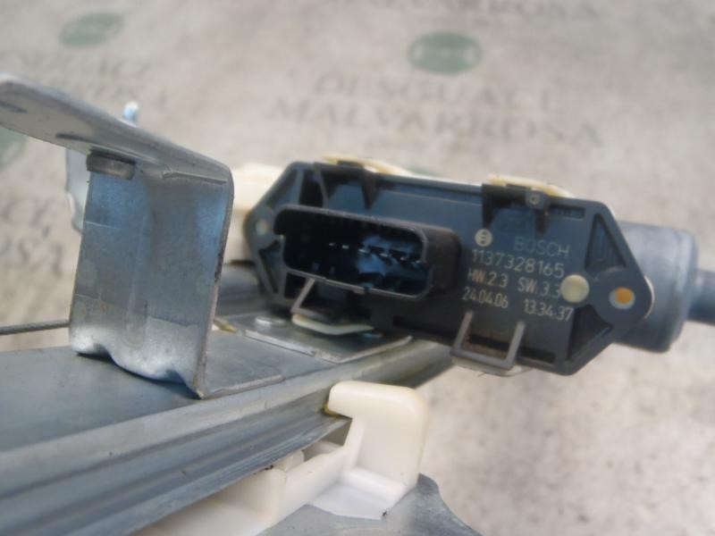 Recambio de elevalunas trasero derecho para citroën c4 berlina lx referencia OEM IAM 922489  