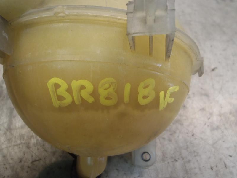 Recambio de deposito expansion para citroën c4 berlina lx referencia OEM IAM 1323W4  