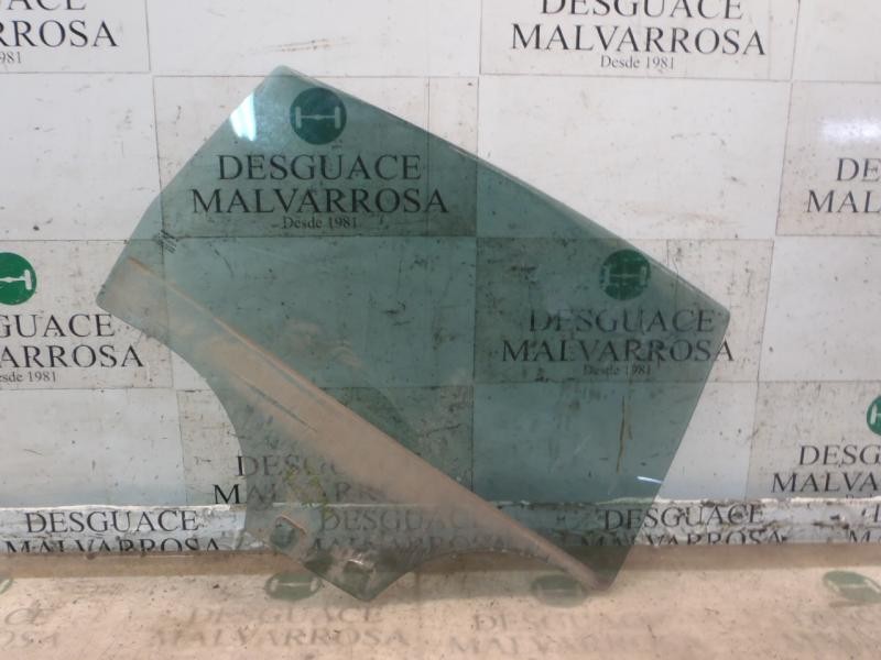 Recambio de cristal puerta trasero derecho para seat leon (1p1) reference referencia OEM IAM 1P0845206C  