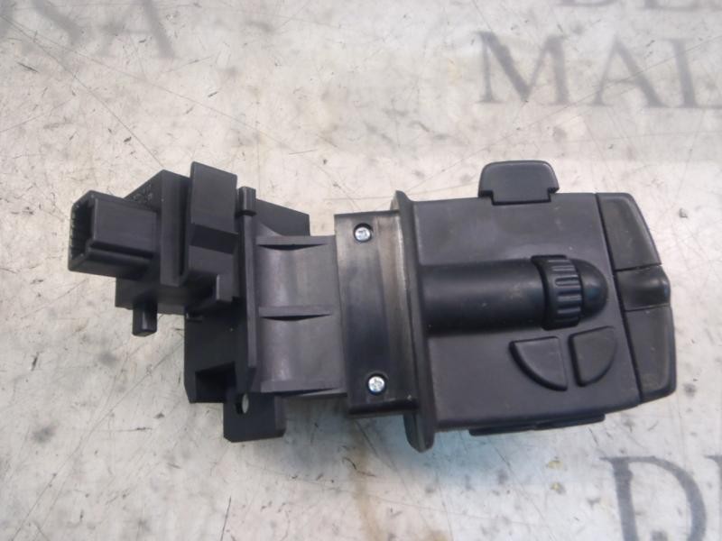 Recambio de modulo electronico para renault megane iii berlina 5 p expression referencia OEM IAM 255520014R 255520014RA 