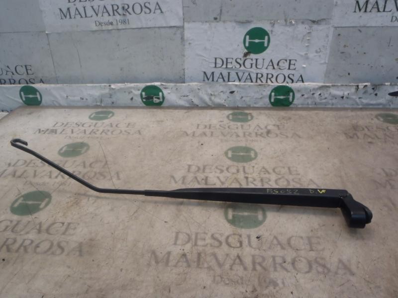 Recambio de brazo limpia delantero derecho para citroën c3 1.4 hdi exclusive referencia OEM IAM   