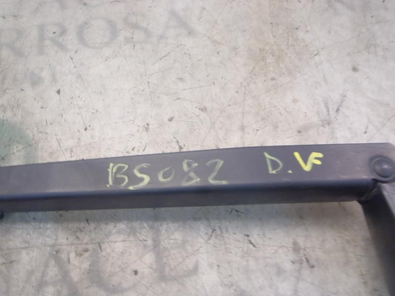 Recambio de brazo limpia delantero derecho para citroën c3 1.4 hdi exclusive referencia OEM IAM   