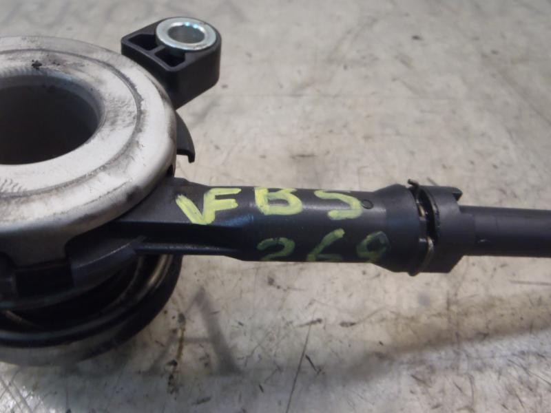 Recambio de bombin embrague para renault megane iii coupe renault sport referencia OEM IAM   