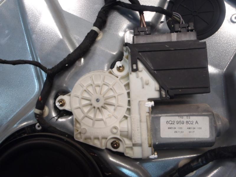Recambio de elevalunas delantero izquierdo para seat ibiza (6l1) 1.9 tdi referencia OEM IAM   
