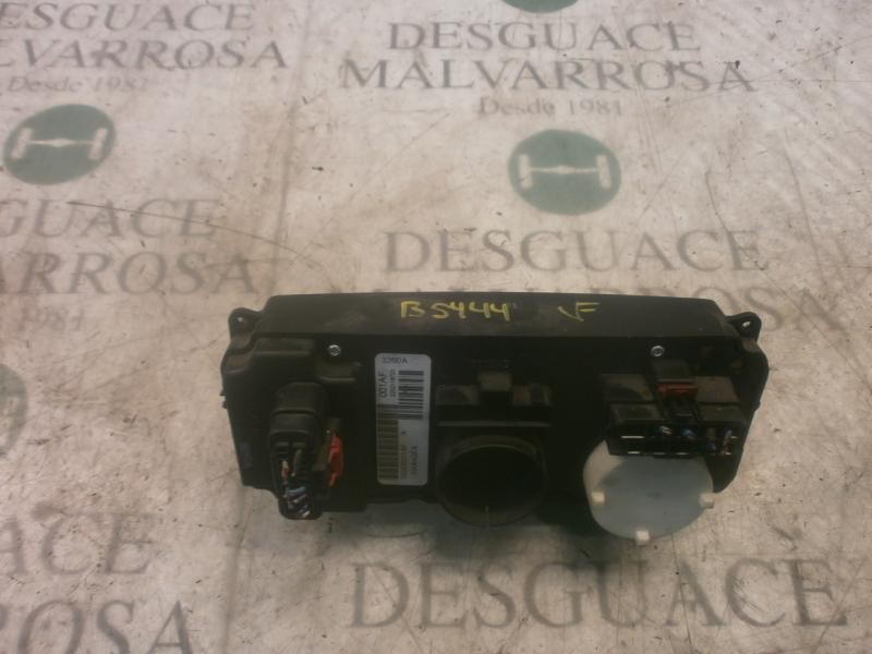 Recambio de mando calefaccion / aire acondicionado para chrysler voyager (rg) 2.5 crd lx referencia OEM IAM   