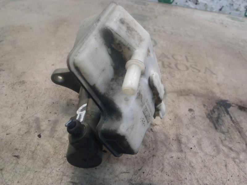 Recambio de bomba freno para ford focus berlina (cap) ambiente (d) referencia OEM IAM   