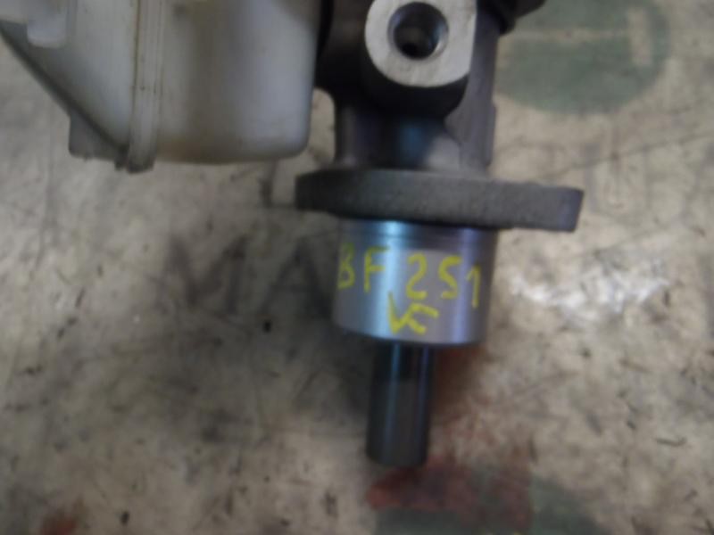 Recambio de bomba freno para renault grand modus dynamique referencia OEM IAM   