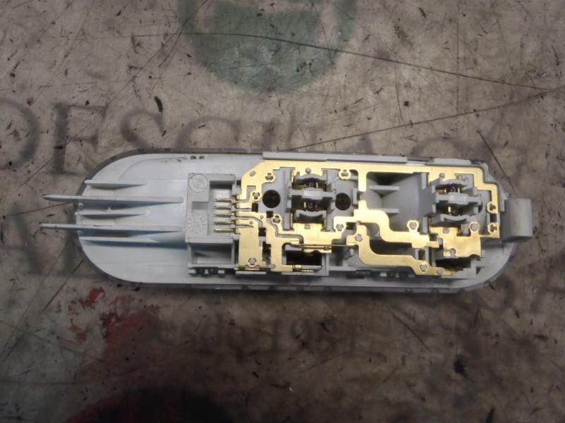 Recambio de piloto interior para renault grand modus dynamique referencia OEM IAM   