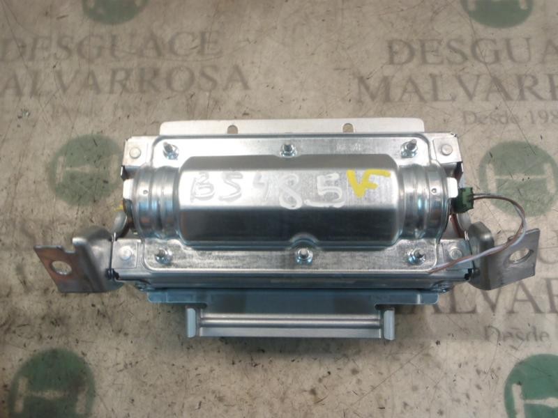 Recambio de airbag delantero derecho para renault clio iii exception referencia OEM IAM   