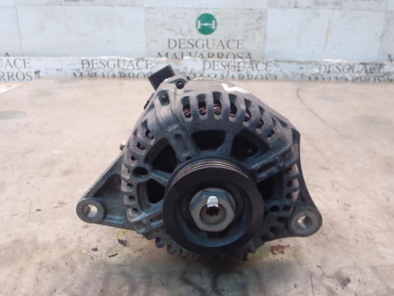 Recambio de alternador para nissan micra (k12e) acenta referencia OEM IAM   