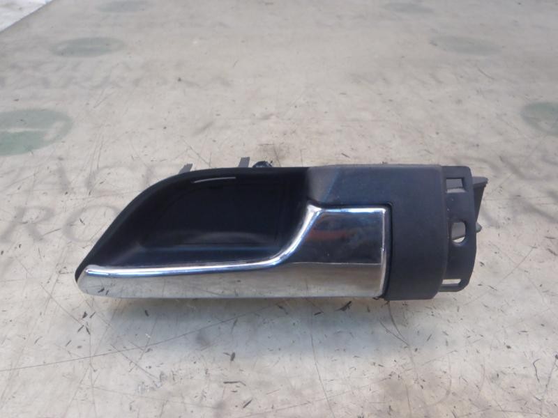 Recambio de maneta interior delantera derecha para opel astra h berlina cosmo referencia OEM IAM   