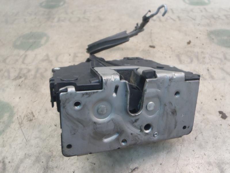 Recambio de cerradura puerta delantera derecha para opel corsa d cosmo referencia OEM IAM   