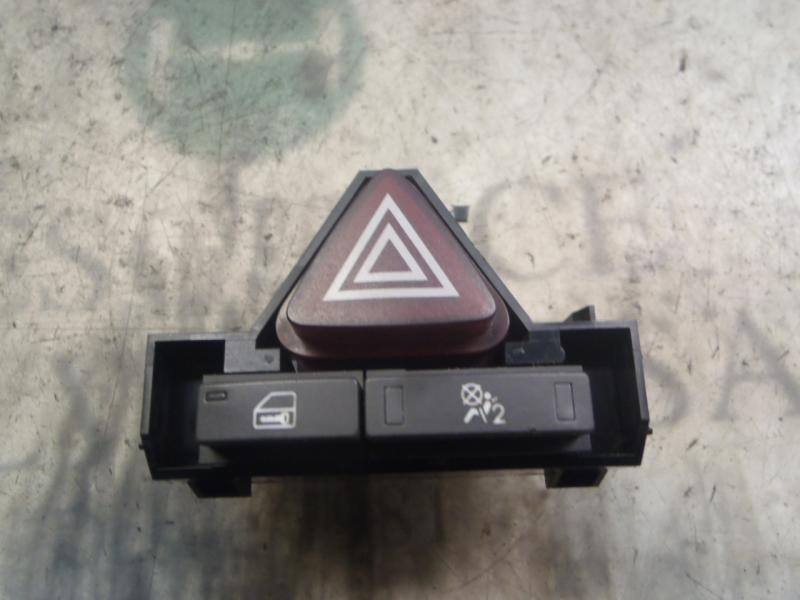 Recambio de warning para opel corsa d cosmo referencia OEM IAM   