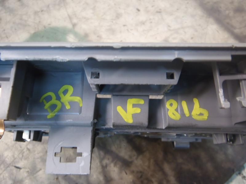 Recambio de piloto interior para toyota yaris active referencia OEM IAM   