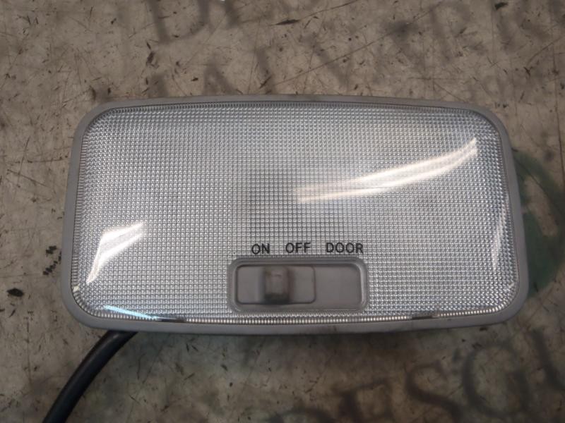 Recambio de piloto interior para toyota yaris active referencia OEM IAM   