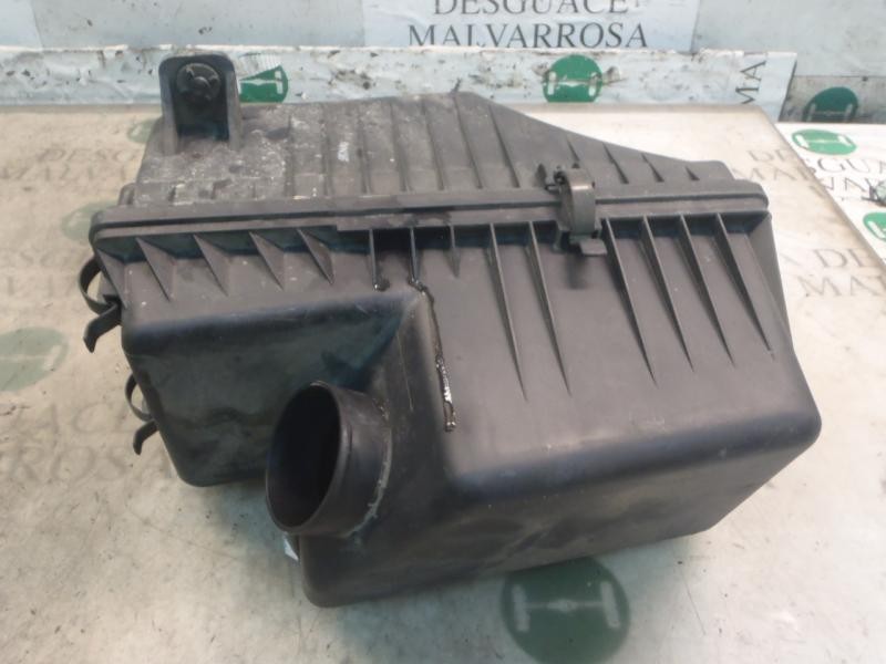 Recambio de filtro aire para kia carens 2.0 crdi lx monovolumen referencia OEM IAM   