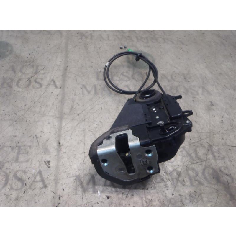 Recambio de cerradura puerta trasera izquierda para toyota prius (nhw20) sol referencia OEM IAM 6906047041  