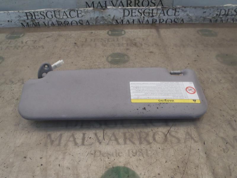 Recambio de parasol derecho para toyota prius (nhw20) sol referencia OEM IAM 7431047133B4  