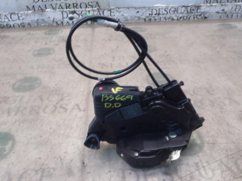 Recambio de cerradura puerta delantera derecha para toyota prius (nhw20) sol referencia OEM IAM 6903047081  