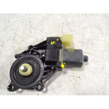 MOTOR ELEVALUNAS DELANTERO DERECHO 1852734 8A6114553B 
