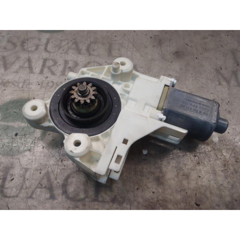 Recambio de motor elevalunas delantero izquierdo para ford focus berlina (cap) ambiente (d) referencia OEM IAM   