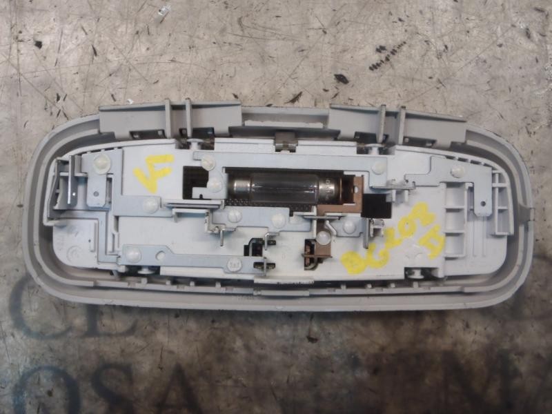 Recambio de piloto interior para ford focus berlina (cap) ambiente (d) referencia OEM IAM   