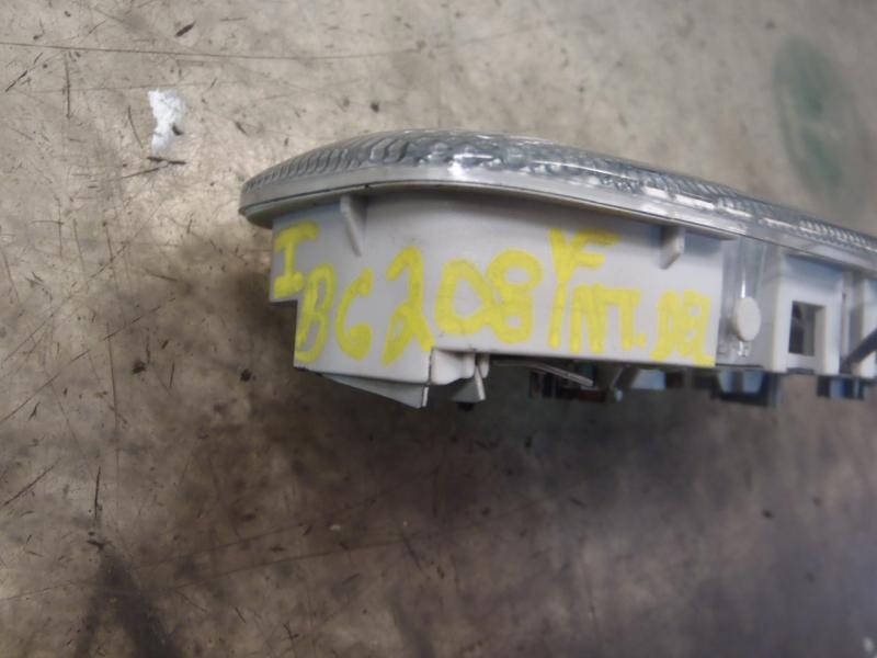 Recambio de piloto interior para ford focus berlina (cap) ambiente (d) referencia OEM IAM   