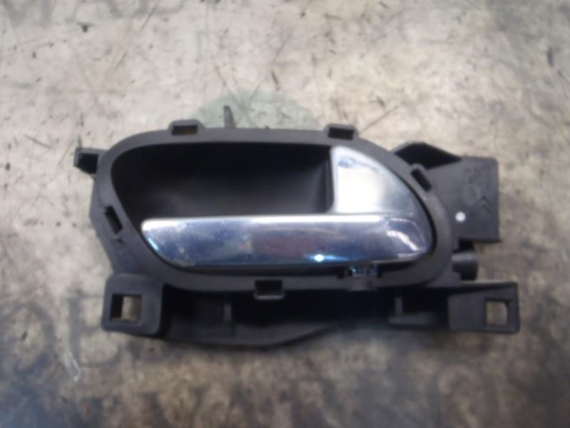 Recambio de maneta interior delantera derecha para citroën c4 berlina collection referencia OEM IAM   