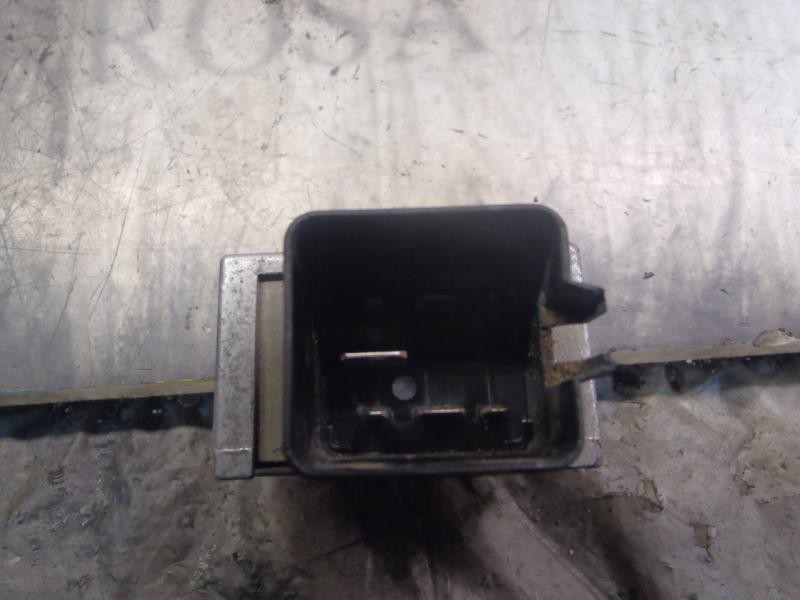 Recambio de caja precalentamiento para renault clio ii fase ii (b/cb0) campus referencia OEM IAM   