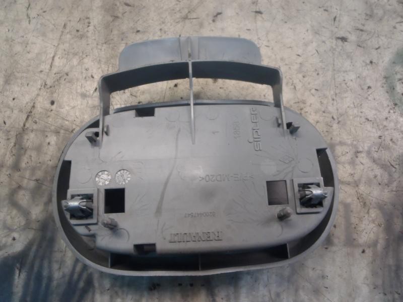 Recambio de piloto interior para renault clio ii fase ii (b/cb0) campus referencia OEM IAM   