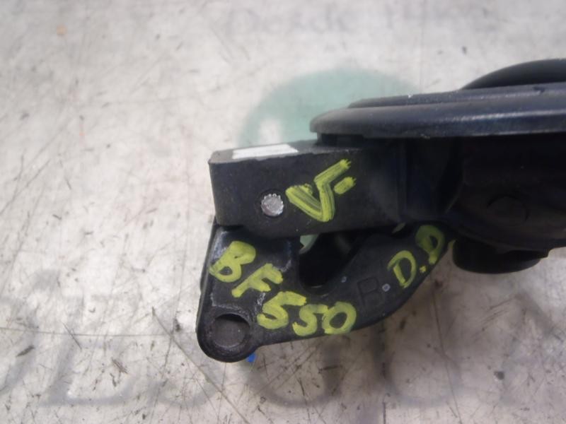 Recambio de maneta interior delantera derecha para chevrolet kalos 1.2 cat referencia OEM IAM   