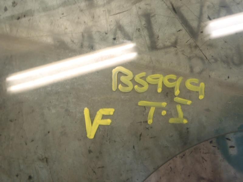 Recambio de cristal puerta trasero izquierdo para dacia logan ambiance referencia OEM IAM 6001546706  