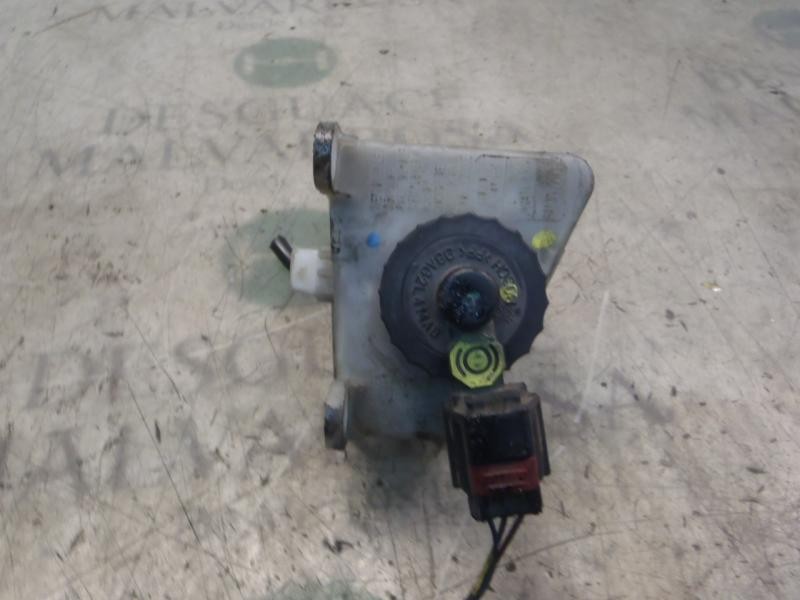 Recambio de deposito servo para ford focus berlina (cak) ambiente referencia OEM IAM   