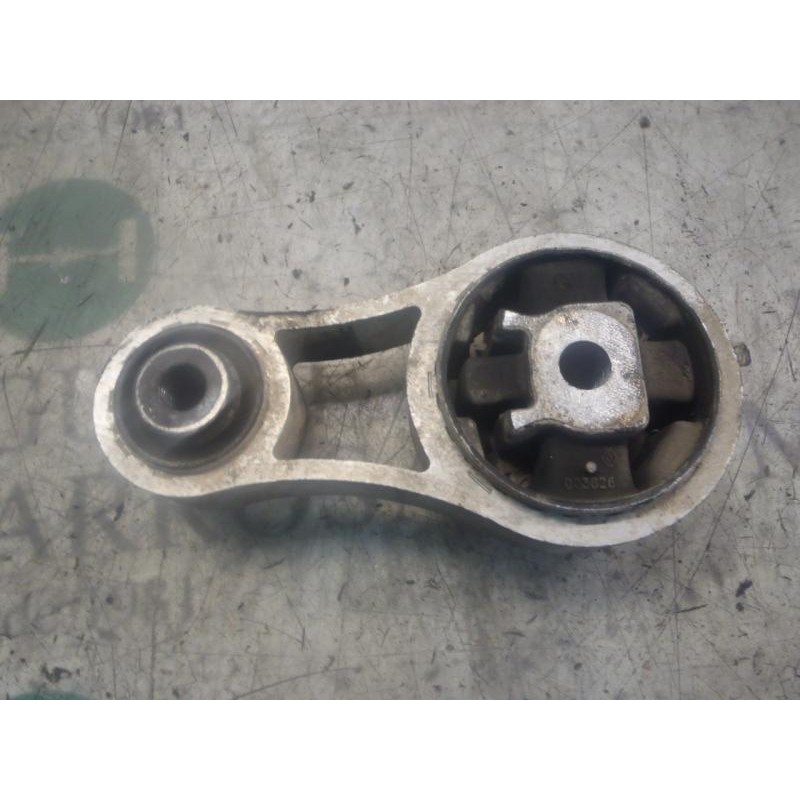 Recambio de soporte cambio para opel vivaro combi 2.7t corto referencia OEM IAM   