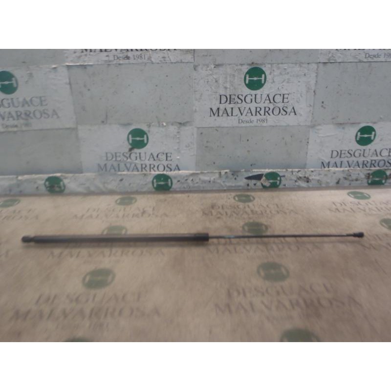 Recambio de amortiguadores maletero / porton para seat toledo (5p2) sport-up referencia OEM IAM 5P5827550A  