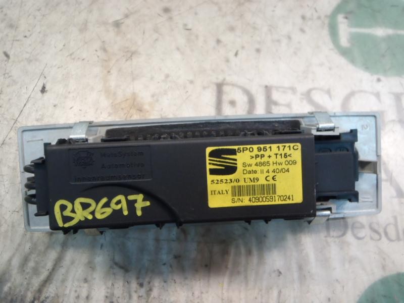 Recambio de modulo electronico para seat toledo (5p2) sport-up referencia OEM IAM 5P0951171C 5P0951171C 