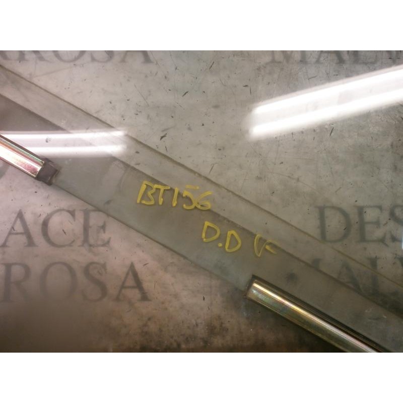 Recambio de cristal puerta delantero derecho para mitsubishi montero sport (k90) 2.5 td gls referencia OEM IAM   