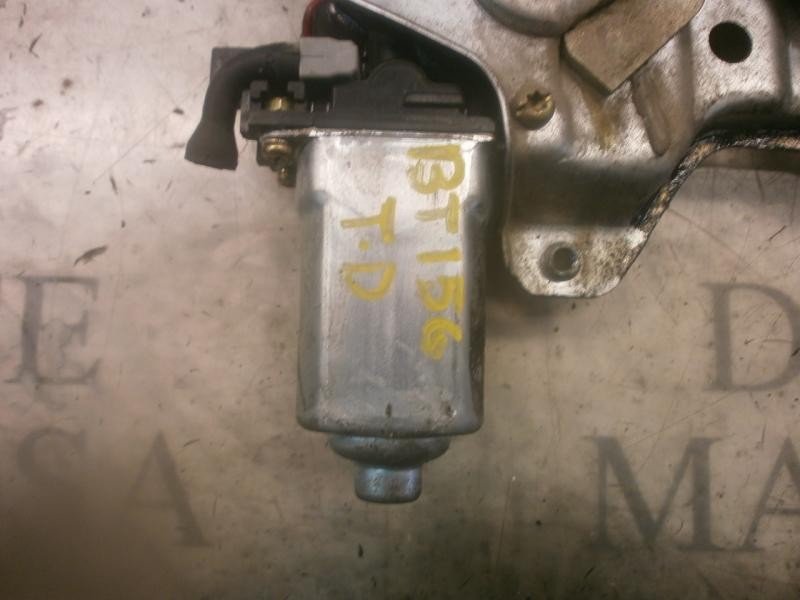 Recambio de elevalunas trasero derecho para mitsubishi montero sport (k90) 2.5 td gls referencia OEM IAM   