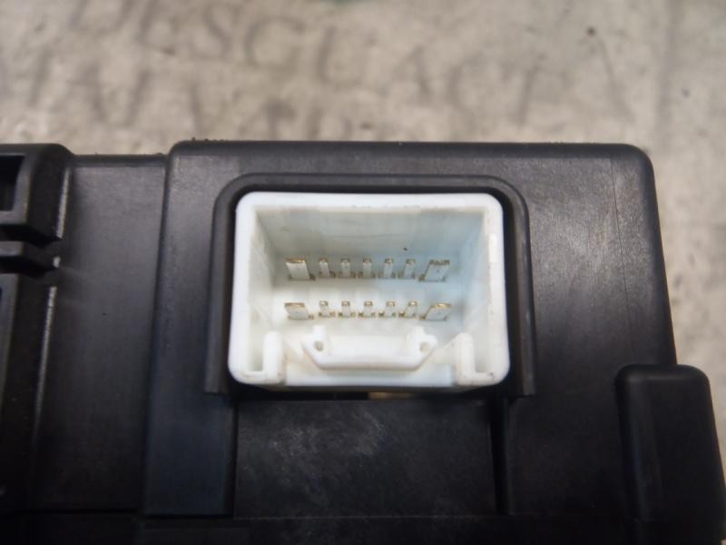 Recambio de modulo electronico para toyota prius (nhw20) sol referencia OEM IAM 8968033010 8968033010 