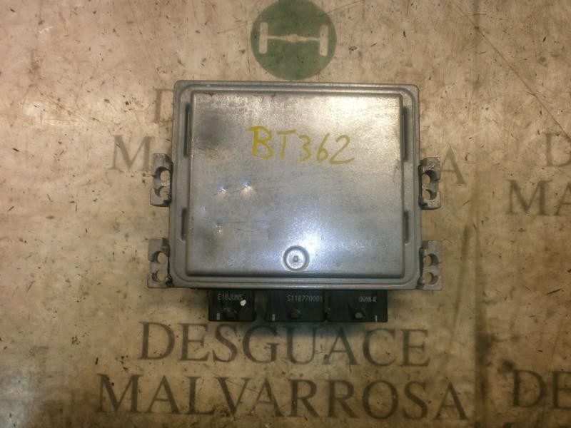 Recambio de centralita motor uce para renault megane ii berlina 5p authentique referencia OEM IAM   