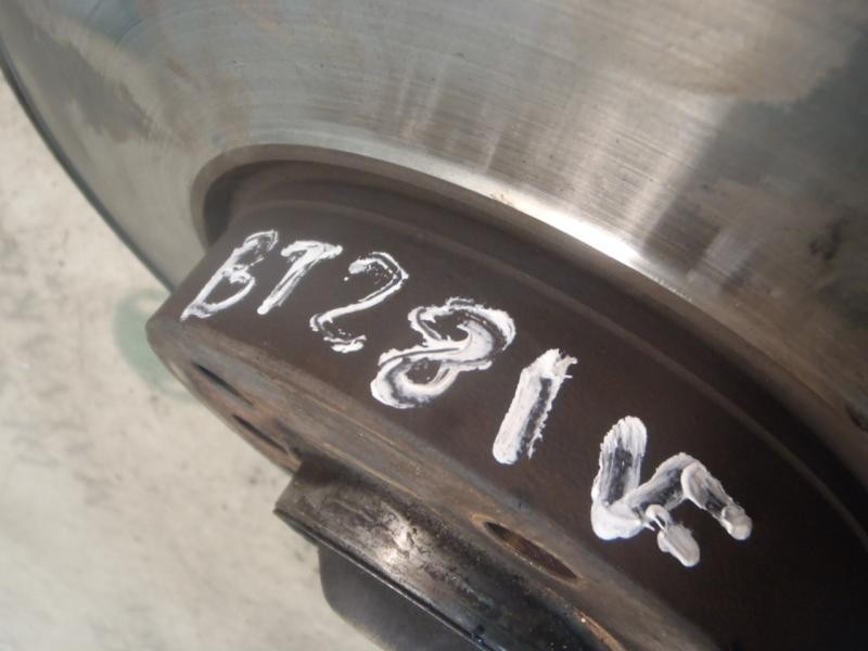 Recambio de mangueta delantera izquierda para bmw serie 3 berlina (e46) 320d referencia OEM IAM 31211096429  