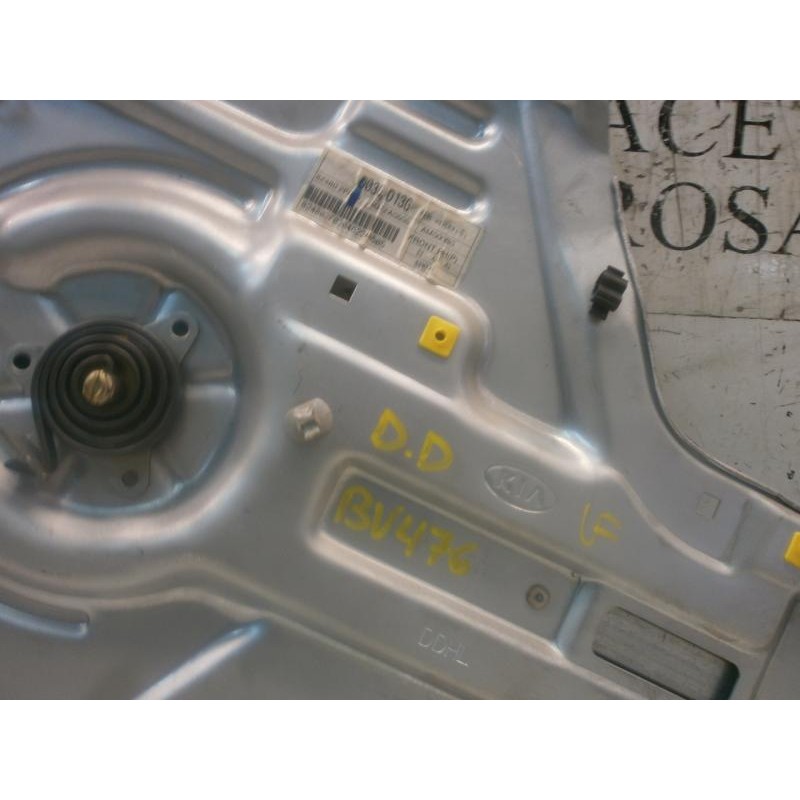 Recambio de elevalunas delantero derecho para kia cerato 2.0 ex crdi familiar (5-ptas.) referencia OEM IAM 824022F010  