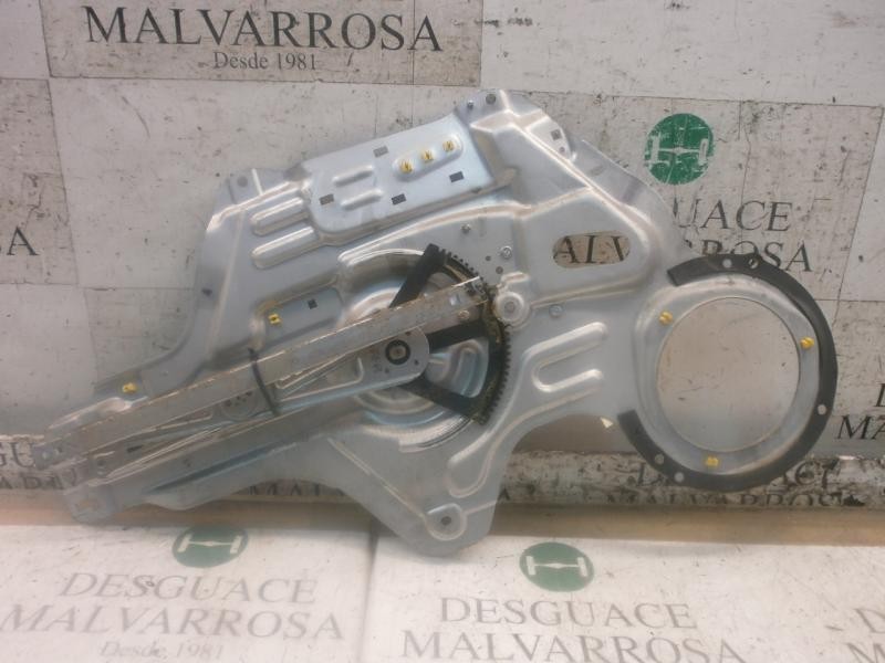Recambio de elevalunas delantero derecho para kia cerato 2.0 ex crdi familiar (5-ptas.) referencia OEM IAM 824022F010  