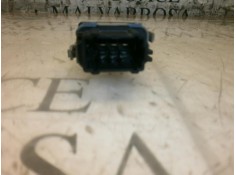 Recambio de mando elevalunas delantero derecho para renault clio iii 1.5 dci diesel fap referencia OEM IAM    2