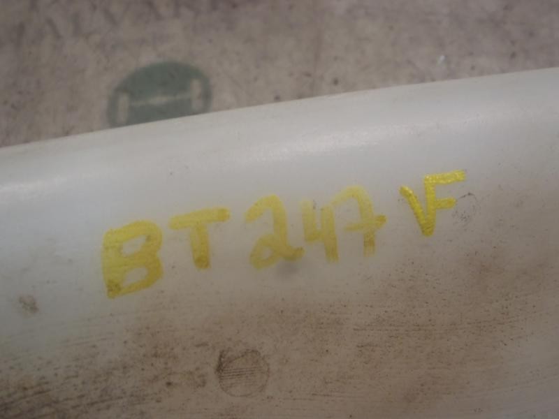 Recambio de deposito limpia para dacia logan express ambiance referencia OEM IAM 6001548140  