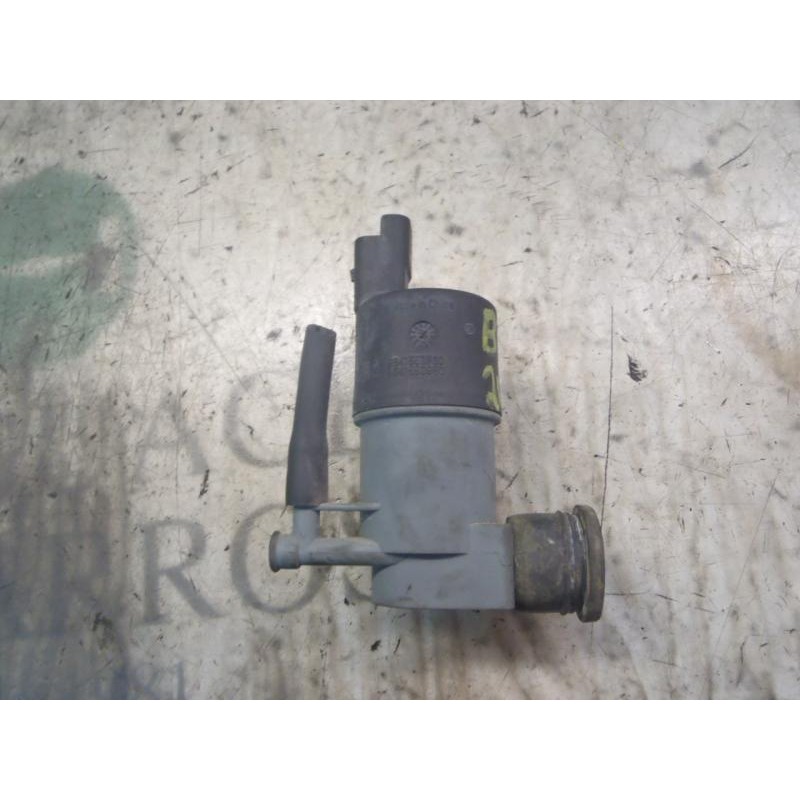 Recambio de bomba limpia para dacia logan express ambiance referencia OEM IAM 6001549443 9641553880 