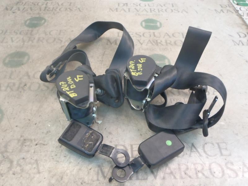Recambio de cinturon seguridad delantero para dacia logan express ambiance referencia OEM IAM 8200934787  